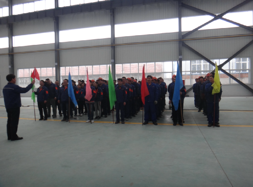 各個(gè)隊(duì)伍嚴(yán)陣以待